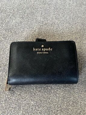 Kate Spade Medium Black Leather Compact Wallet